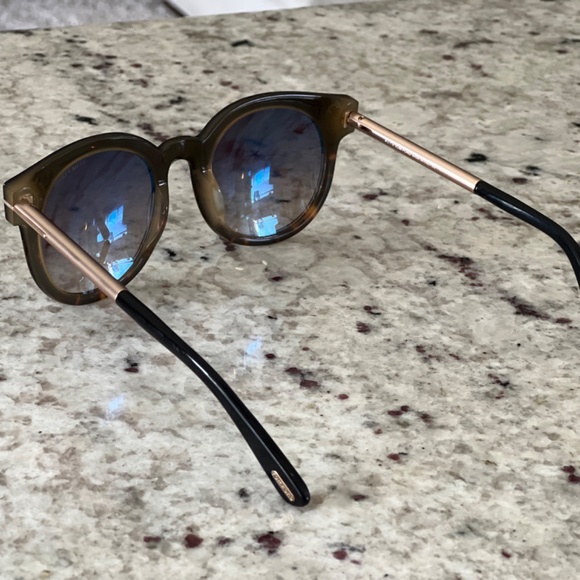 Barely worn TOM FORD sunglasses main image 4